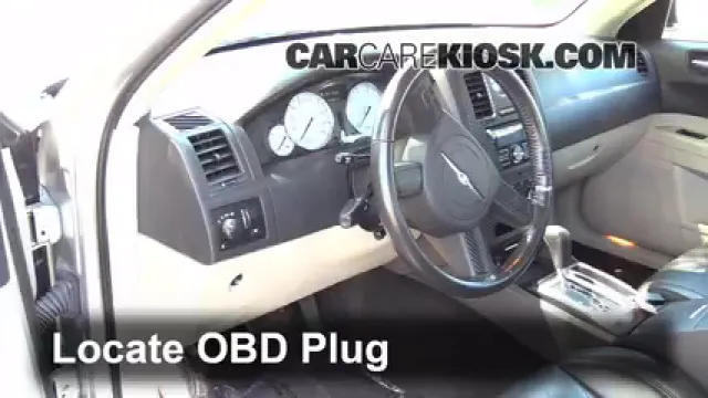 2006 Chrysler 300 C SRT8 6.1L V8 Compruebe la luz del motor Diagnosticar